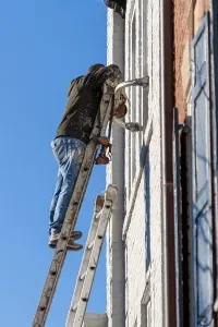 Exterior painting on Riverside in CA